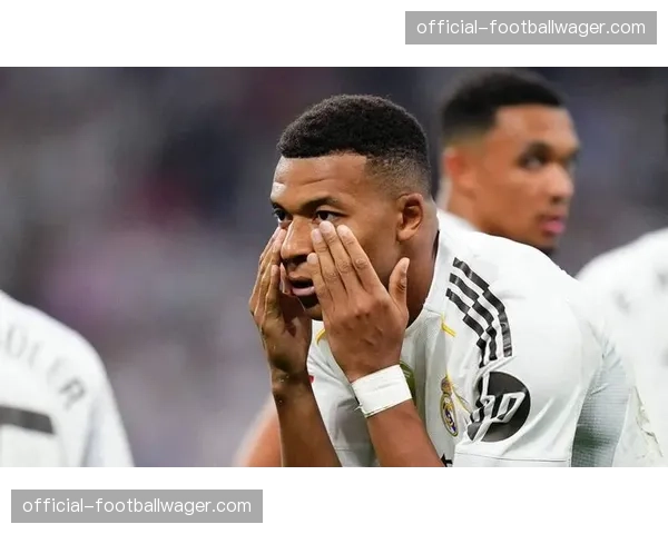 皇马战术革新：姆巴佩领衔首发预示进攻体系调整